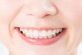 歯を抜かない矯正「ミュー」とはどんな治療法？　そのメリットとは？